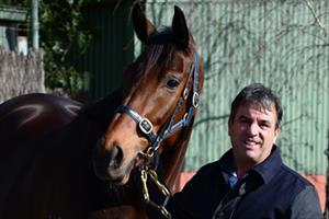 Mark Kavanagh with Atlantic Jewel Mark Kavanagh with Atlantic Jewel